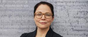 Thea Dorn, deutsche Schriftstellerin, Literatirkritikerin und Fernsehmoderatorin, aufgenommen auf der Leipziger Buchmesse. (zu dpa "Julius-Campe-Preis 2023 geht an Schriftstellerin Thea Dorn") +++ dpa-Bildfunk +++