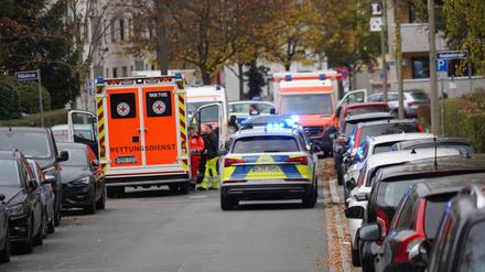 Der 51-Jährige ist laut Polizei noch vor Ort gestorben.