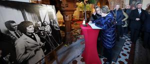 Die Trauerfeier für Brunhilde Hanke, die erste und bisher einzige Oberbürgermeisterin der Stadt Potsdam, fand in der Bornimer Kirche statt.