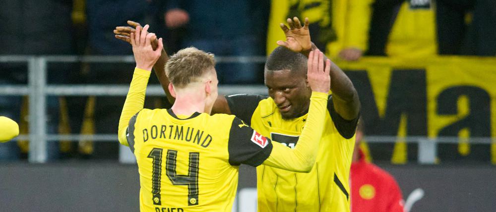 Guirassy (r.) und Beier (.) waren die Matchwinner für den BVB.