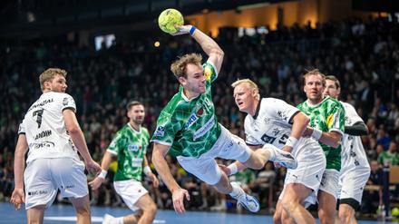 Mathias Gidsel erzielte gegen Kiel neun Tore für die Füchse.