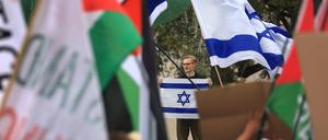 Oktober 2024 in München: Propalästinensische Demonstration und eine proisraelische Gegendemonstration.