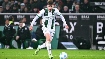 Lukas Ullrich bekam nach seinem Startelfdebüt in der Bundesliga eine Menge Lob ab.