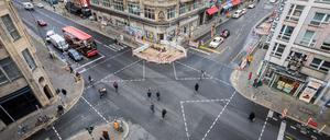 Die Grünen in Berlin machen sich dafür stark, das bisherige Ampelkonzept am Checkpoint Charlie zu erhalten. 