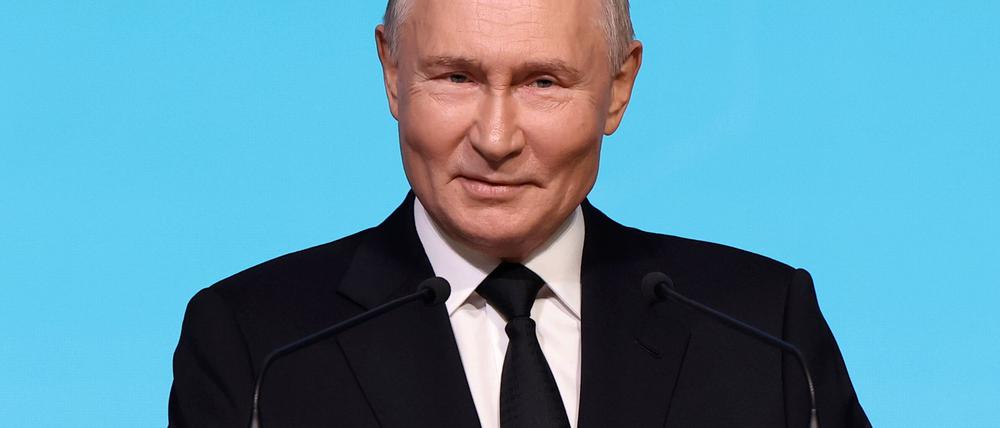 Russlands Präsident wird seit vielen Jahren versuchte Wahlbeeinflussung vorgeworfen
