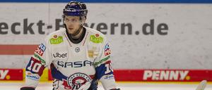 Lean Bergmann ist der einzige Profi der Eisbären Berlin beim Deutschland Cup.