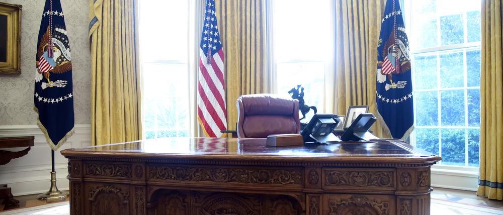 Der Schreibtisch im Oval Office des Weißen Hauses (Archivbild von 2018).