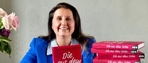 Simona Stoytchkova hat ihren Karriereweg als Wendekind in „Die aus dem Osten“ beschrieben.