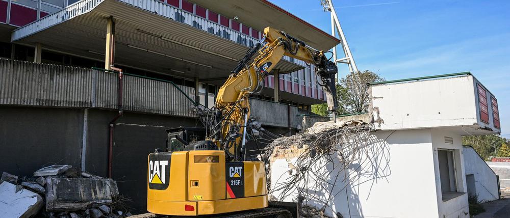 Der Berliner Senat versucht, den Abriss-Stopp für das Jahnstadion zu verhindern. (Archivbild) 