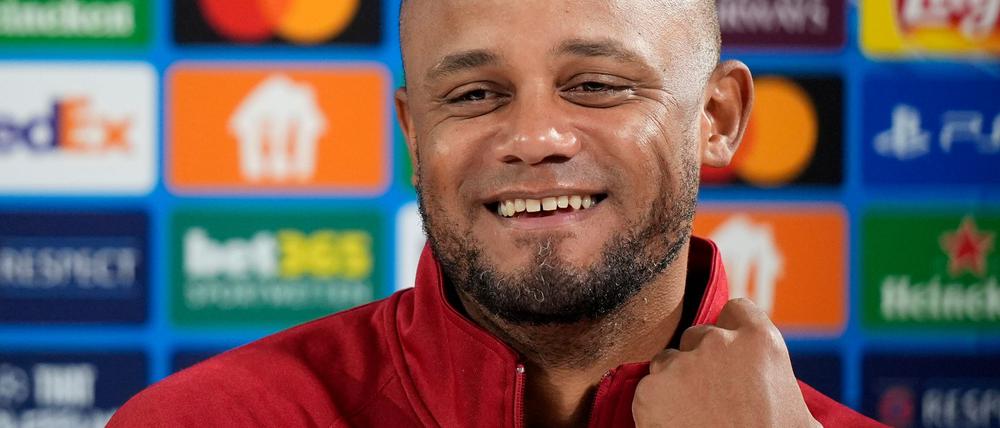 Vincent Kompany äußert sich bei der Pressekonferenz vor Benfica zum neuen Ligaformat der Champions League.