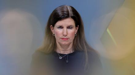 Bettina Orlopp, Finanzvorständin der Commerzbank, bei der Bilanz-Pressekonferenz der Commerzbank AG 2023.