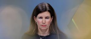 Bettina Orlopp, Finanzvorständin der Commerzbank, bei der Bilanz-Pressekonferenz der Commerzbank AG 2023.