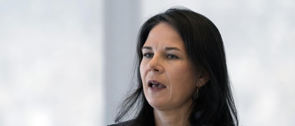 Libanon, Beirut: Außenministerin Annalena Baerbock (Bündnis 90/Die Grünen) gibt eine Pressekonferenz in der Deutschen Botschaft.
