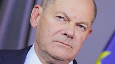 Scholz stellt Vertrauensfrage. 