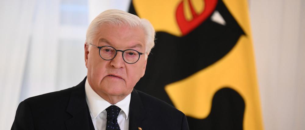 Bundespräsident Frank-Walter Steinmeier hat in seiner ersten Amtszeit 15 Gnadengesuche entschieden.