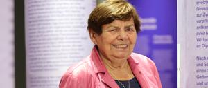 Ausstellung "In Echt" im Brandenburg Museum zu virtuellen Begegnungen mit NS-Zeitzeuginnen. Die Erzählung der Holocaust-Überlebenden Ruth Winkelmann ist Teil der VR-Anwendung.