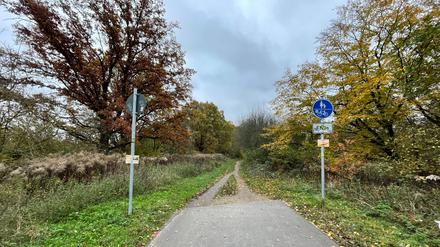 Hier endet der Radweg der Sympathie abrupt zwischen Berlin-Spandau und Falkensee. 