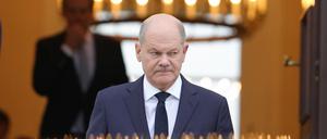 Anfang vom Ende: Bundeskanzler Olaf Scholz im Schloss Bellevue.