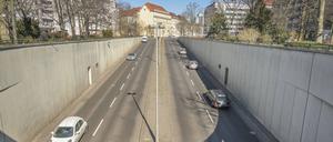 Unter dem Bundesplatz in Berlin-Wilmersdorf verläuft der Autotunnel.