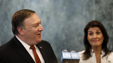 Mike Pompeo und Nikki Haley.