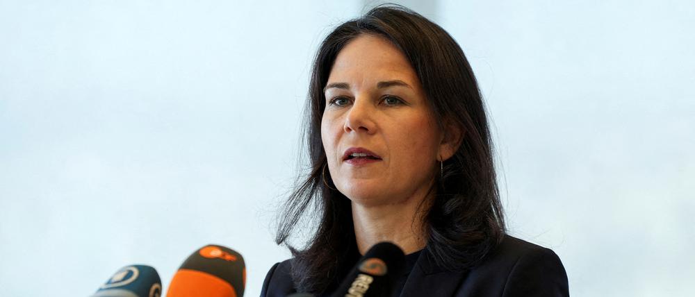 Vor Beginn der Weltklimakonferenz in Aserbaidschan hat Außenministerin Annalena Baerbock auf die folgenschweren Risiken der Erderhitzung hingewiesen.
