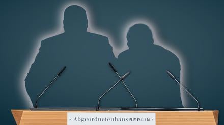 Diese zwei Männer erstellen Berlins gefürchtete Kürzungsliste
