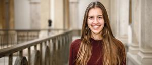 Klara Schedlich von den Grünen ist die jüngste Abgeordnete im Berliner Landesparlament.