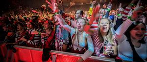 Karnevalsparty am Samstag. 