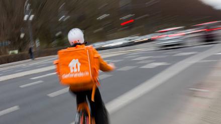 Fahrradkurier des Lieferdienstes Lieferando. (Symbolbild)