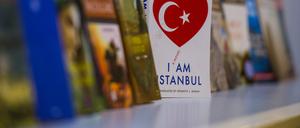 Das Buch «I AM ISTANBUL» von Buket Uzuner