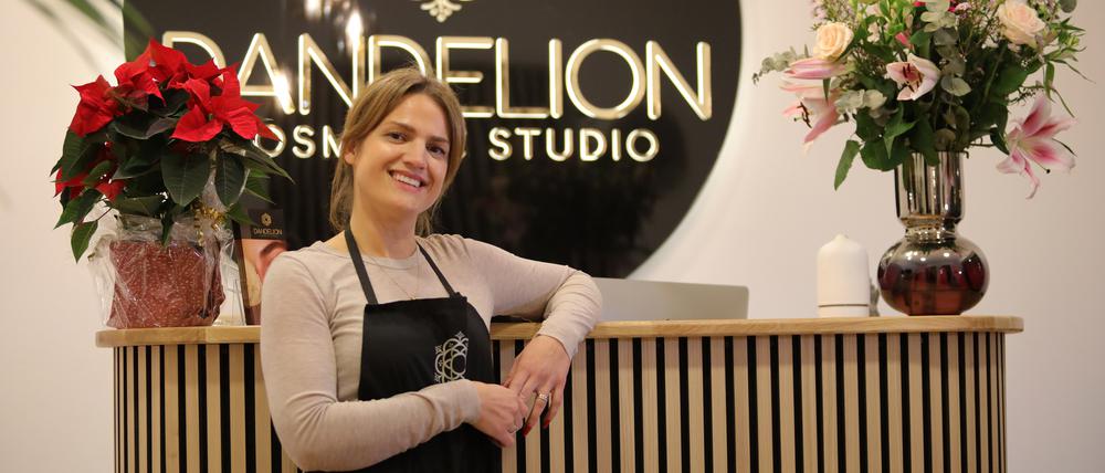 Rebekka Jovicic führt den Kosmetiksalon „Dandelion | Cosmetic Studio“ in Potsdam.