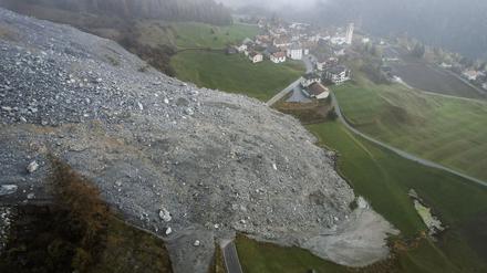 Fachleute befürchten einen Schuttstrom mit mehr als 80 Kilometern pro Stunde.