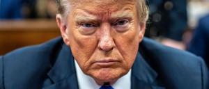 Donald Trump hofft auf ein glimpfliches Ende des Prozesses in Manhattan. (Archivbild)