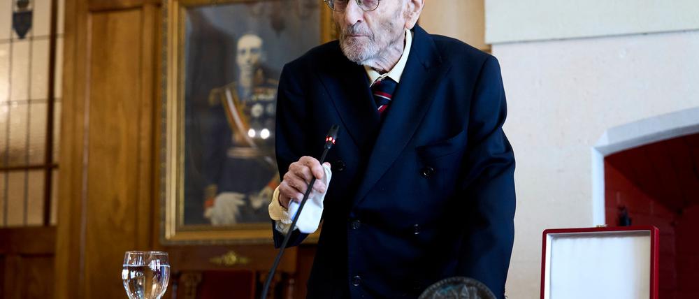 Álvaro Pombo wird mit dem Cervantes-Preis 2024 ausgezeichnet.