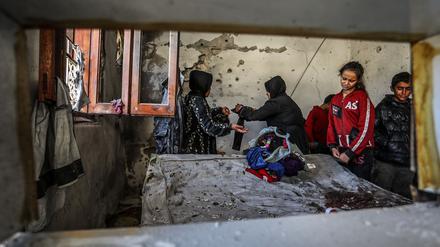 Hilfsorganisationen werfen Israel vor, die US-Kriterien für humanitäre Hilfe nicht zu erfüllem - und die Lage im Gazastreifen noch zu verschlimmern. 
