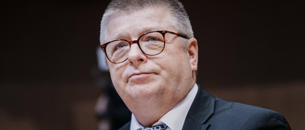 Thomas Haldenwang Präsident des Bundesamt für Verfassungsschutz, BfV, aufgenommen im Rahmen des parlamentarischen Kontrollgremiums PKGr in Berlin, 16.10.2023.