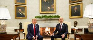Haus der Macht, Haus des Volkes: der noch amtierende US-Präsident Joe Biden und sein Nachfolger Donald Trump am 13. November im Oval Office im Weißen Haus.
