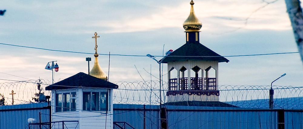 Immer wieder werden in Russland Gegner des Moskauer Angriffskrieges gegen die Ukraine zu langer Haft im Straflager verurteilt. (Archivbild)