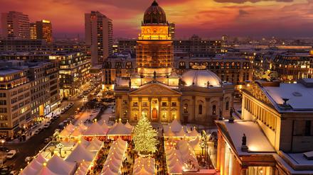 Weihnachtsmarkt auf dem Berliner Gendarmenmarkt.