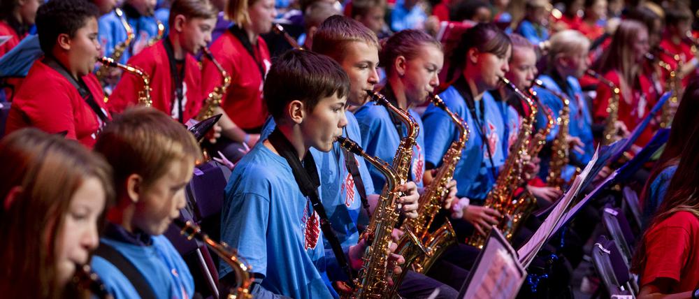 Rund 500 Musikschülerinnen und -schüler treten im Rahmen des Programms „Klasse:Musik für Brandenburg“ in Potsdam auf.