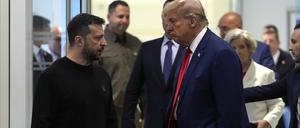 Der designierte US-Präsident Donald Trump mit dem ukrainischen Präsidenten Wolodymyr Selenskyj