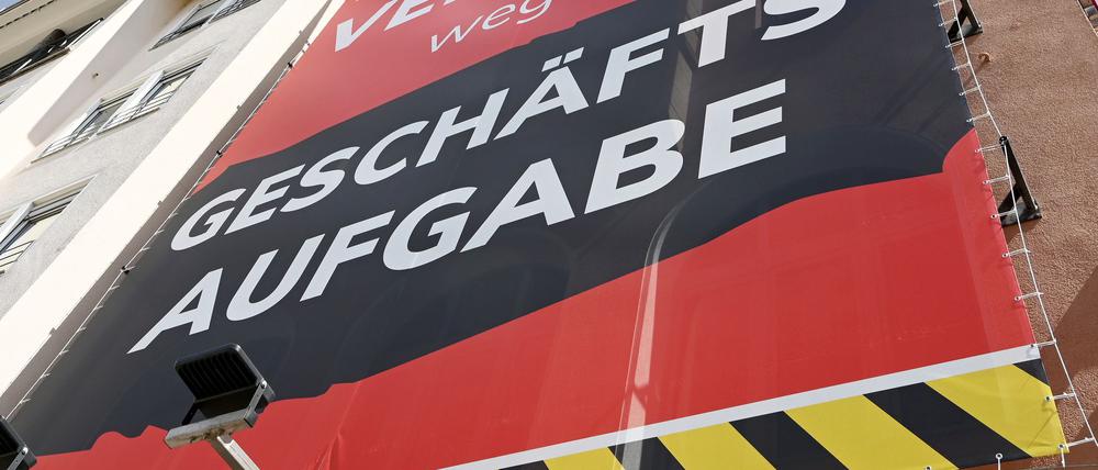 Geschäftsaufgabe: Etwas mehr Unternehmen sehen sich in ihrer Existenz bedroht.