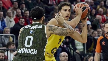 Rückkehrer Matteo Spagnolo (r.) belebte das Berliner Spiel.