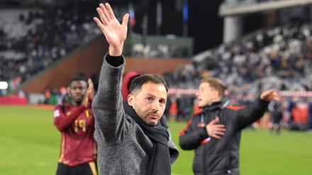 Belgien fürchtet sich vor einem möglichen Abstieg, Trainer Tedesco bleibt gelassen.