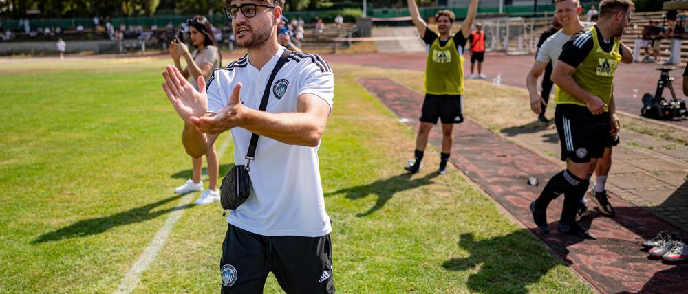 Der Streamer und sein Club treten beim BFC Dynamo an.