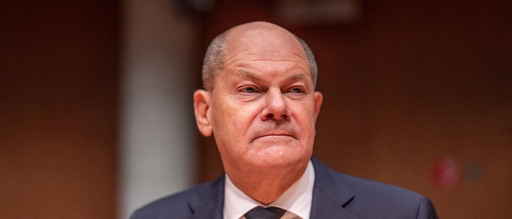 Bundeskanzler Olaf Scholz hat mit Blick auf die gescheiterte Ampel-Regierung Fehler eingeräumt (Archivbild).