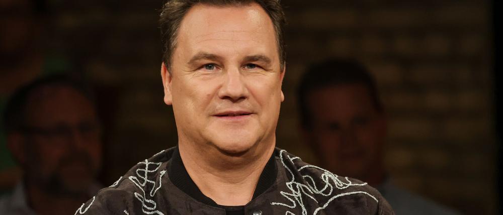 Modedesigner Guido Maria Kretschmer zeigt sich beeindruckt von der Karriere seines Kollegen Wolfgang Joop, der am Montag 80 Jahre alt wird. (Archibild)