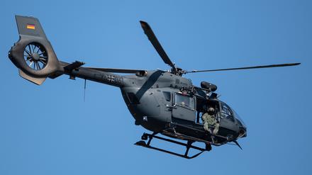 Vor einem Jahr hat die Bundeswehr bei Airbus 62 leichte Mehrzweck-Hubschrauber für 2,5 Milliarden Euro bestellt – am Montag bekommt Verteidigungsminister Boris Pistorius im bayerischen Donauwörth das erste Exemplar übergeben.