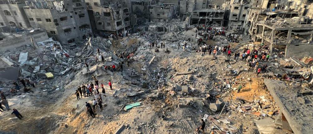 Bei neuen israelischen Luftangriffen im Gazastreifen starben wieder viele Palästinenser. (Archivbild)