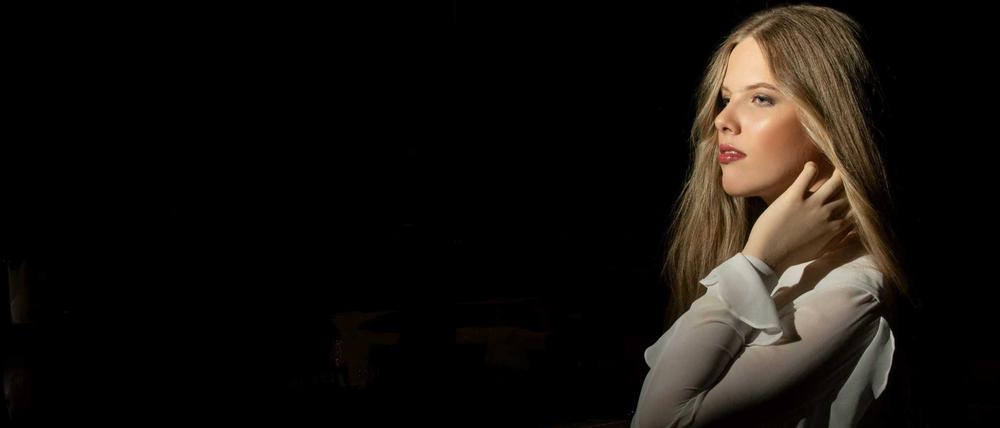 Pianistin Eva Gevorgyan debütierte in Potsdam mit Tschaikowski.